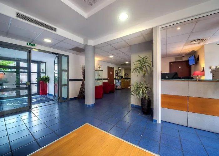 Zenitude Hôtel-Résidences Les Portes de l'Océan Saint-Nazaire 