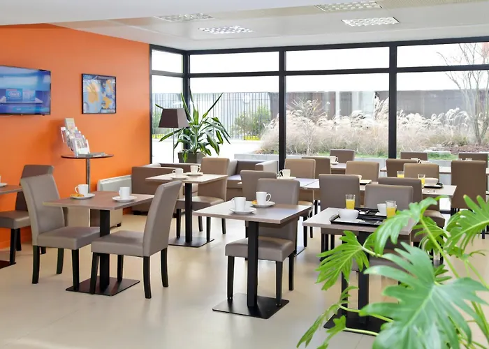 Appart HotelOdalys City Tours Le Jardin Des Lettres