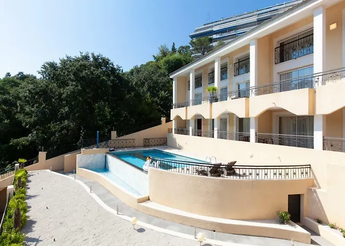Residence D'Azur Riou Cannes